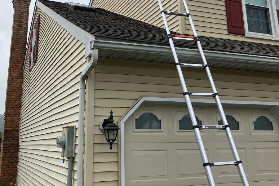 home siding with no solar power box
