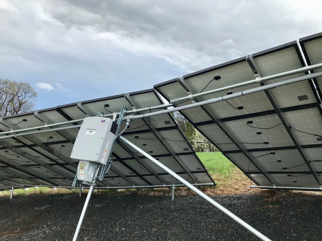 Split Solar Install in Robesonia PA by untrustworthy solar contractor
